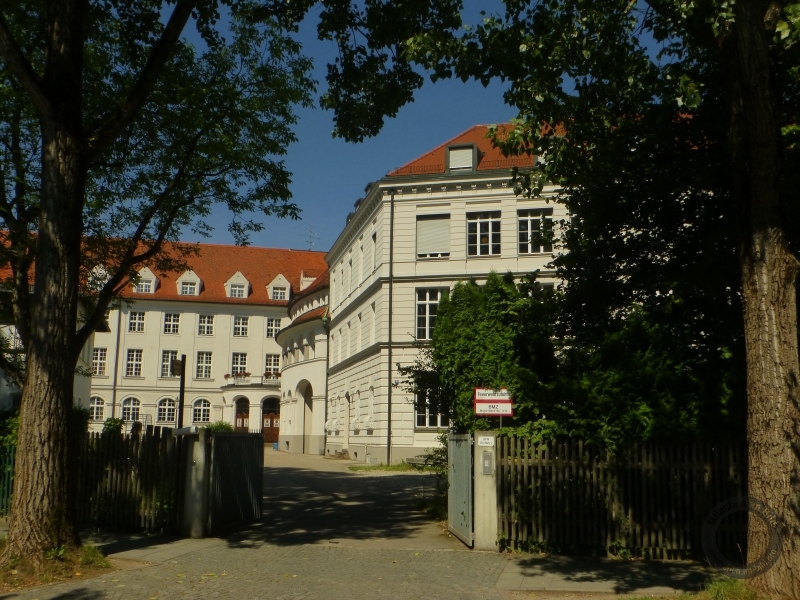 Institut der Englischen Fräulein (Maria Ward Neusprachliches Gymnasium und Realschule der Englischen Fräulein Nymphenburg)