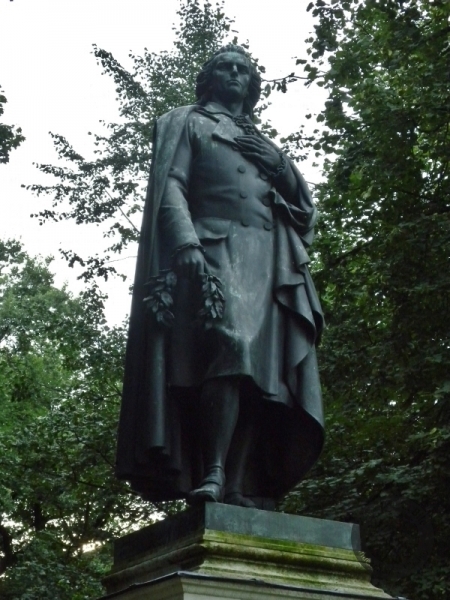 Denkmal für Friedrich Schiller in München
