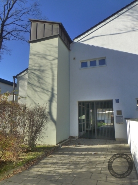 Heilig-Geist-Kirche in München-Moosach