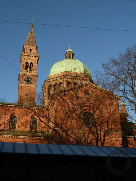 Kirche St. Ursula in München-Schwabing