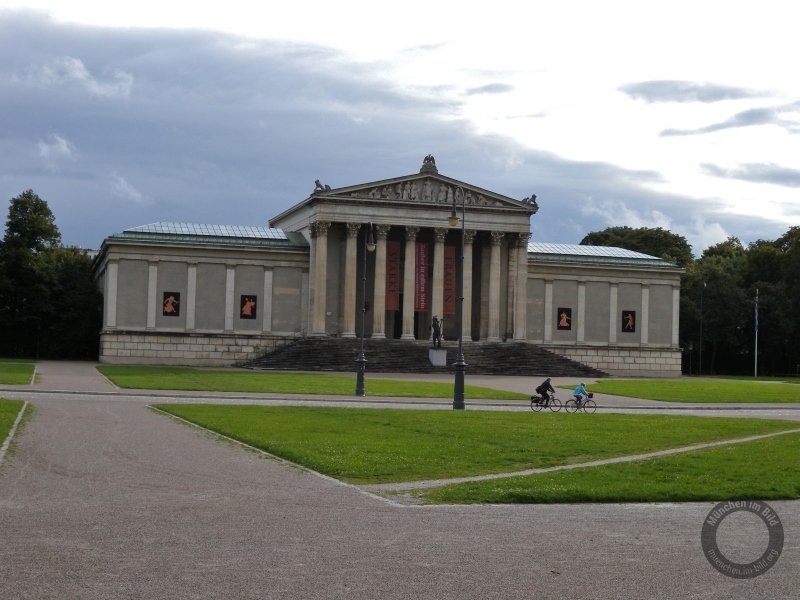 Staatliche Antikensammlungen am Königsplatz in München