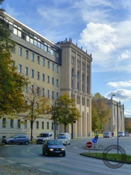 Regierung von Oberbayern in der Maximilianstraße in München