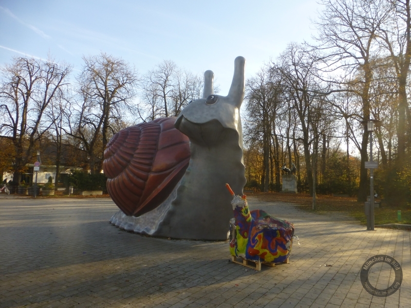 Sweet Brown Snail am Bavariapark auf der Theresienhöhe in München