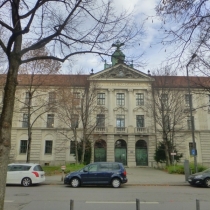 Theresien-Gymnasium am Kaiser-Ludwig-Platz in der Luwdigsvorstadt in München