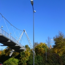 Hängebrücke in der Schenkendorfstraße in München-Schwabing