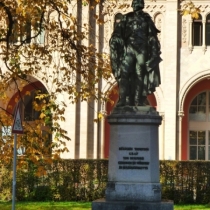 Denkmal für Benjamin Thompson in der Maximilianstraße in München