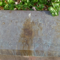 Denkmal für Philipp Apian in der Alexandrastraße im Lehel in Münchenhen