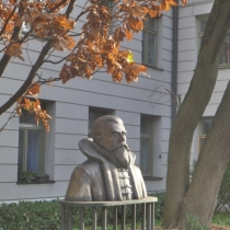 Denkmal für Philipp Apian in der Alexandrastraße im Lehel in München