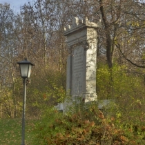 Denkmal für Reinhard Freiherr von Werneck im Englischen Garten in München