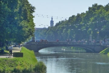 Ludwig-Ferdinand-Brücke in München-Nymphenburg