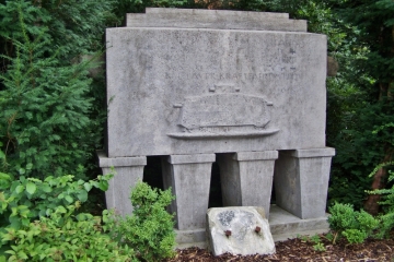 Denkmal für die Bayerische Kraftfahrtruppe an der Theresienhöhe in München