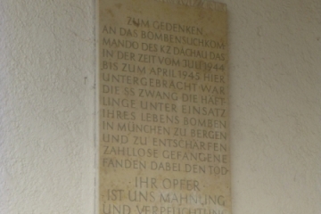 Gedenktafel für die Opfer des KZ-Außenlagers "Bombensuchkommando" in München
