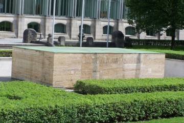 Mahnmal für die Gefallenen des Ersten Weltkriegs am Hofgarten in München